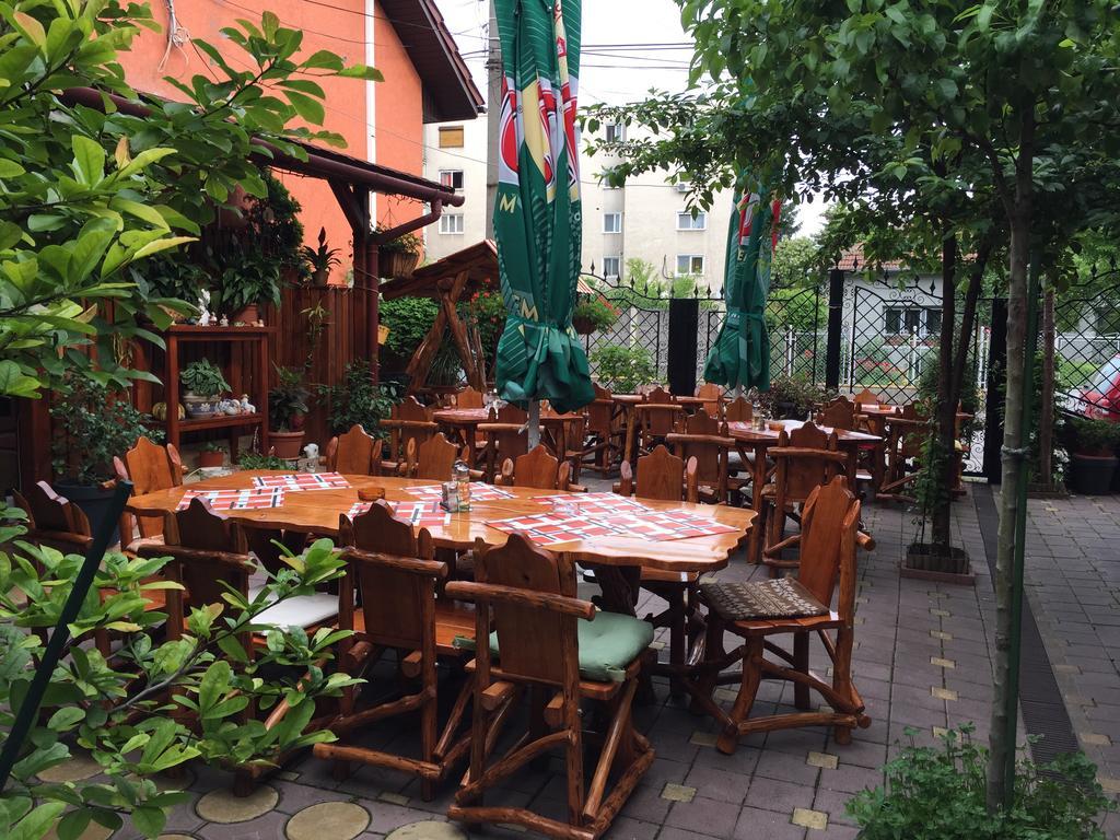 Casa Belazur Hotel Deva Exterior photo